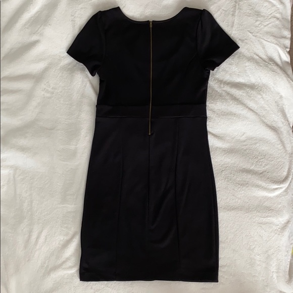 Forever 21 Black Short Sleeve Dress - Picture 2 of 3